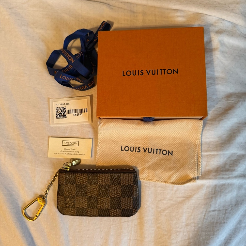 Louis Vuitton Damier Ebene Key pouch